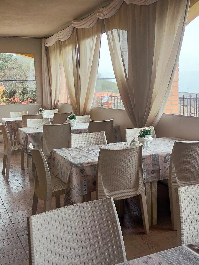B&B Casa Regina Stroncone Екстер'єр фото